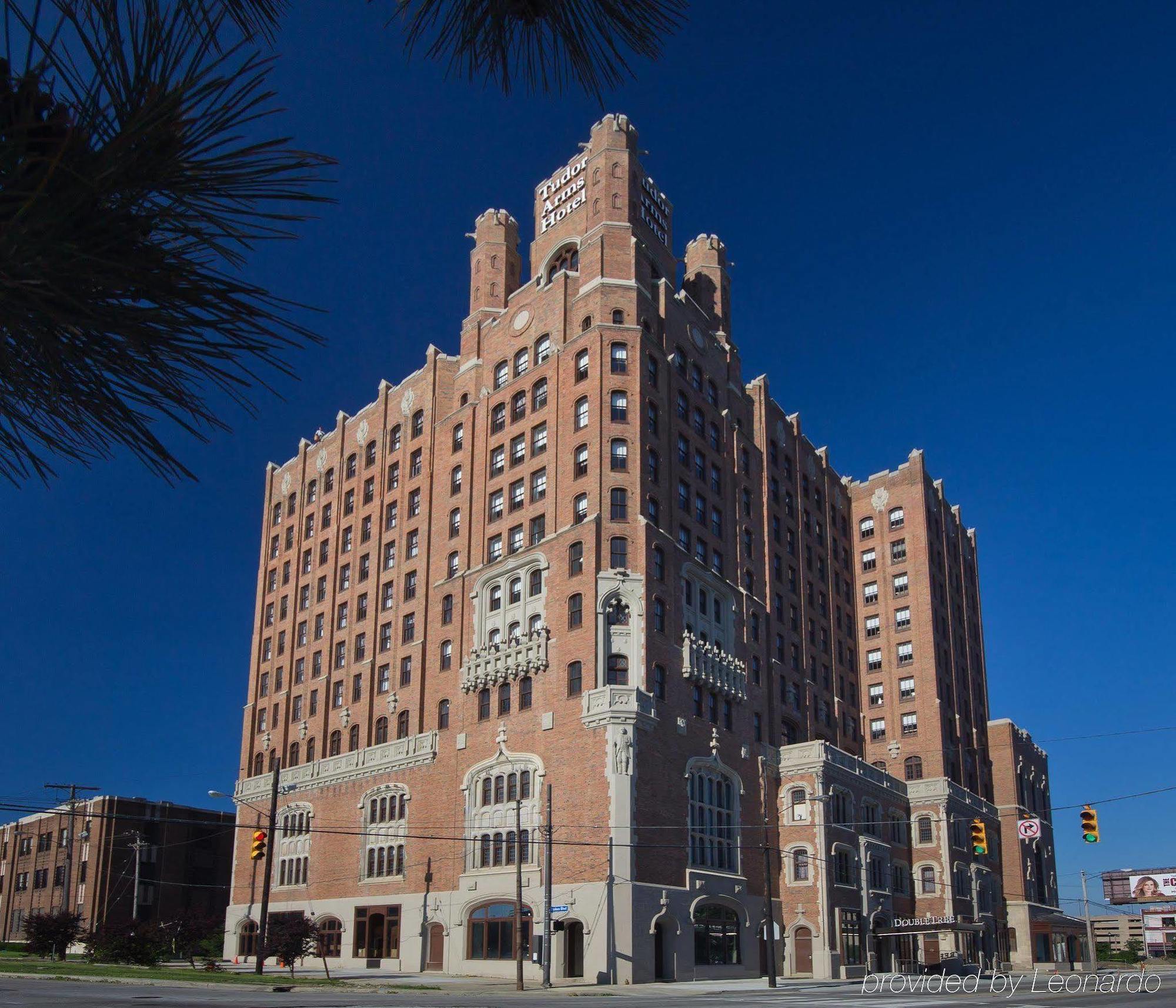 The Tudor Arms Hotel Cleveland - A Doubletree By Hilton Zewnętrze zdjęcie